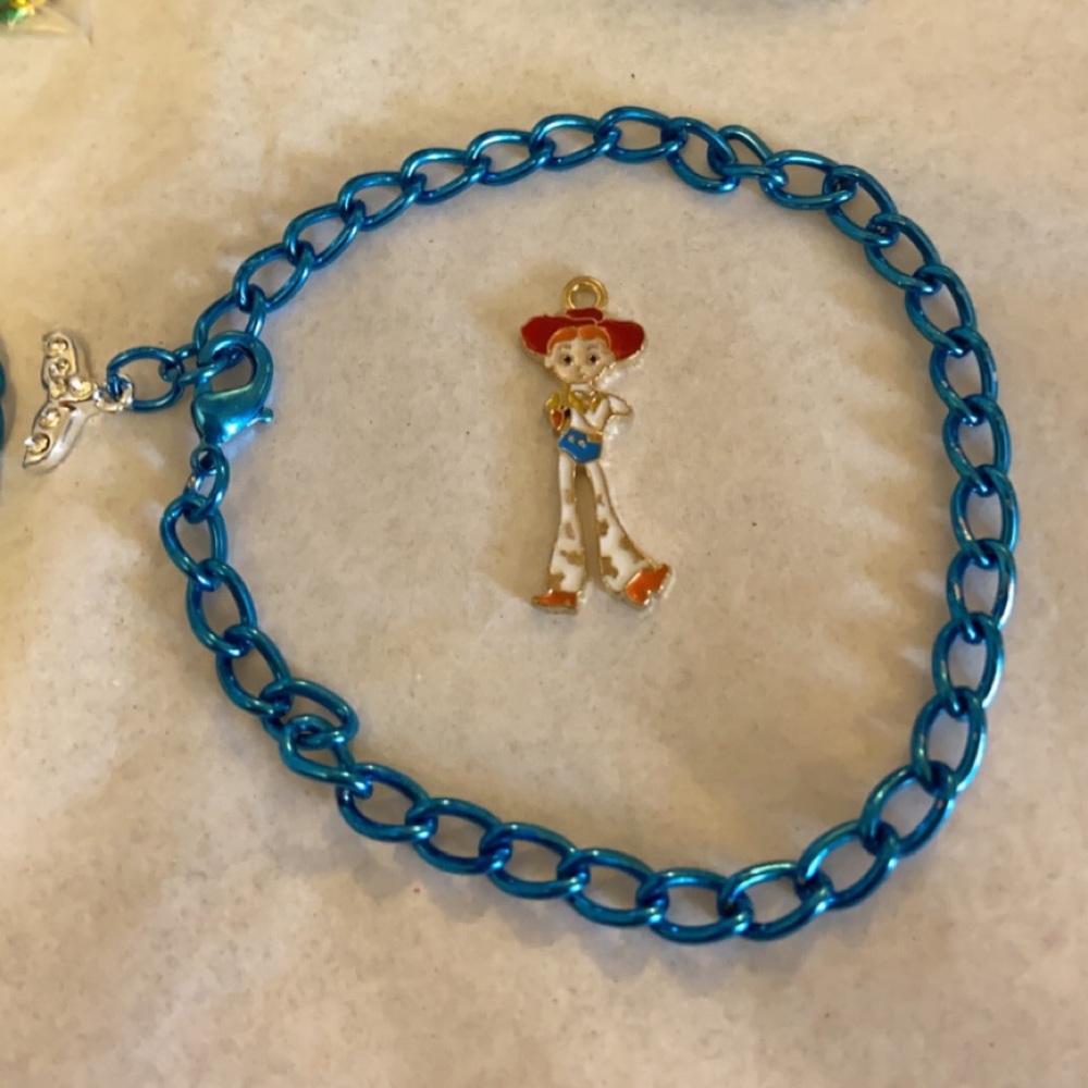 Bracelet - Picture 2 of 8